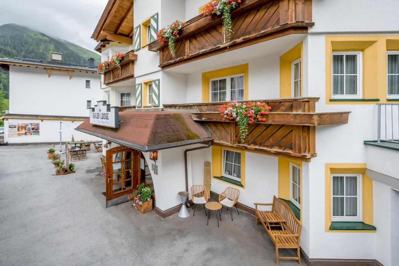 Arlen Lodge Hotel Inkl Premium Karte Im Sommer Sankt Anton am Arlberg Exterior foto